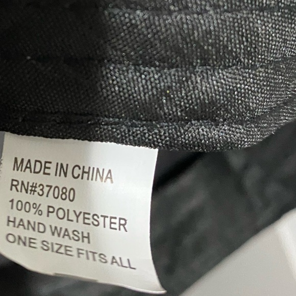 Savage Hat black & green 100% polyester - Picture 3 of 4